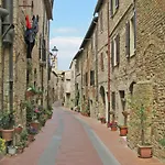 Antico Borgo S Lorenzo Cipresso By Interhome * بودجيبونسي