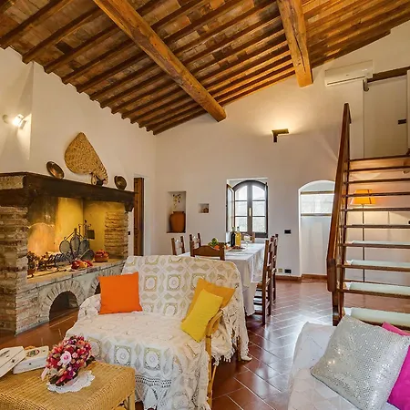 Antico Borgo S Lorenzo Cipresso By Interhome * Poggibonsi